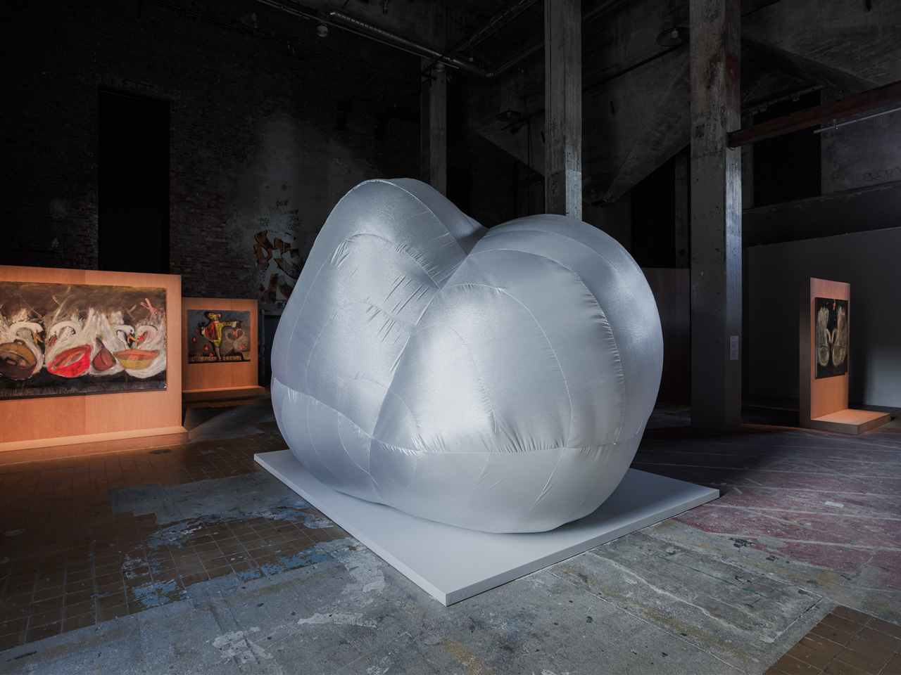 Textile sculpture in silver in organic shape